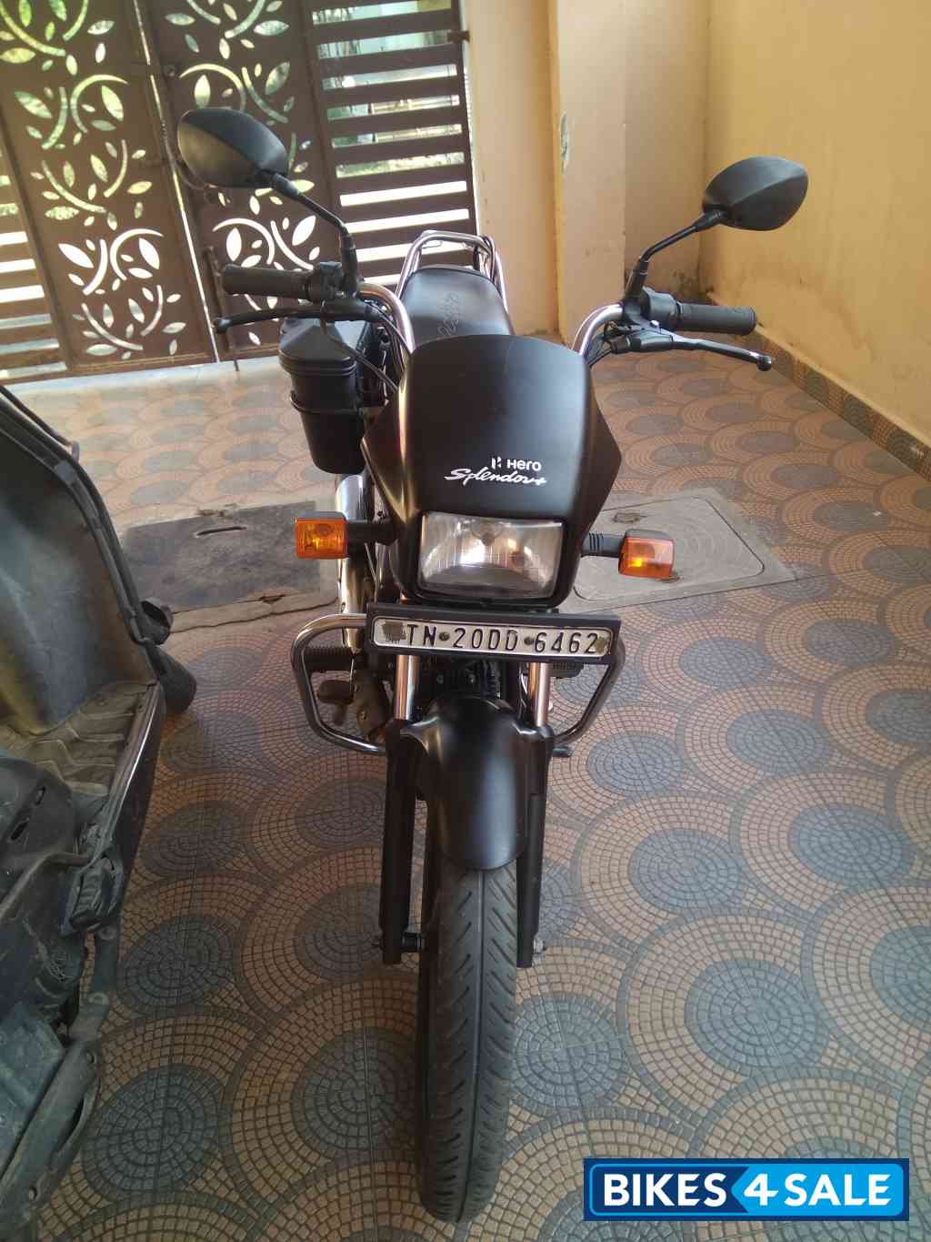 Black And Accent Hero Splendor Plus Black and Accent