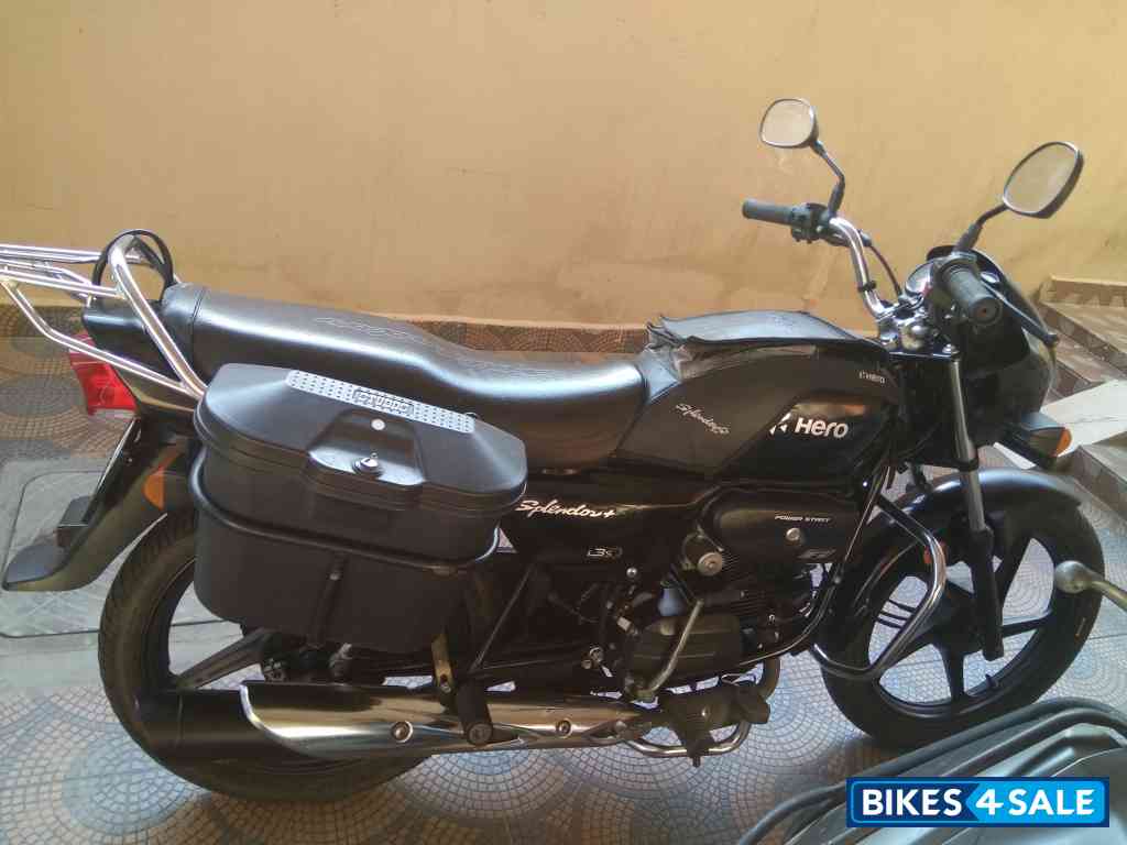 Black And Accent Hero Splendor Plus Black and Accent