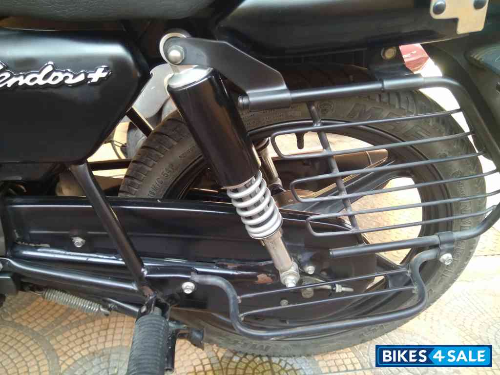 Black And Accent Hero Splendor Plus Black and Accent