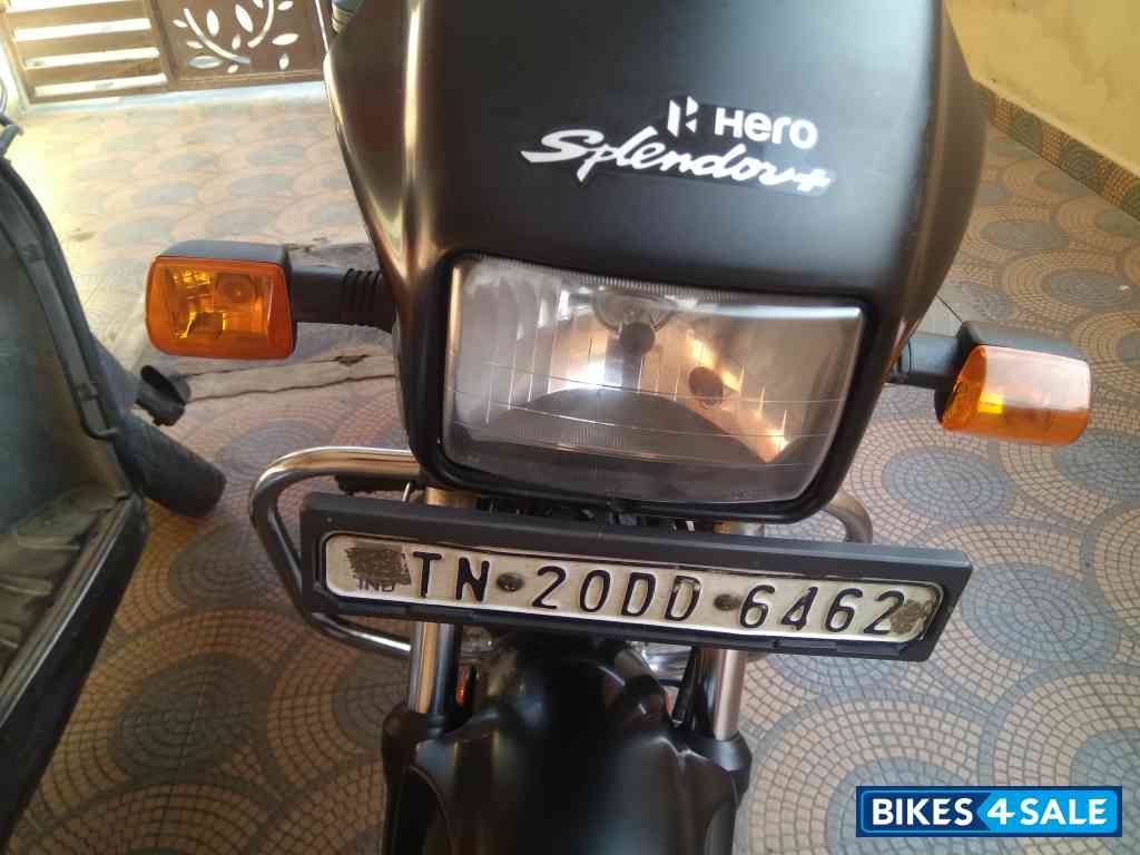 Black And Accent Hero Splendor Plus Black and Accent