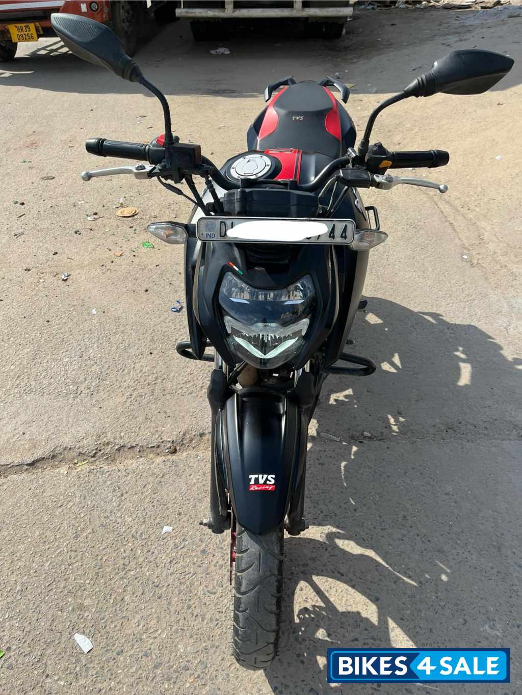 Matte Black TVS Apache RTR 160 4V Special Edition