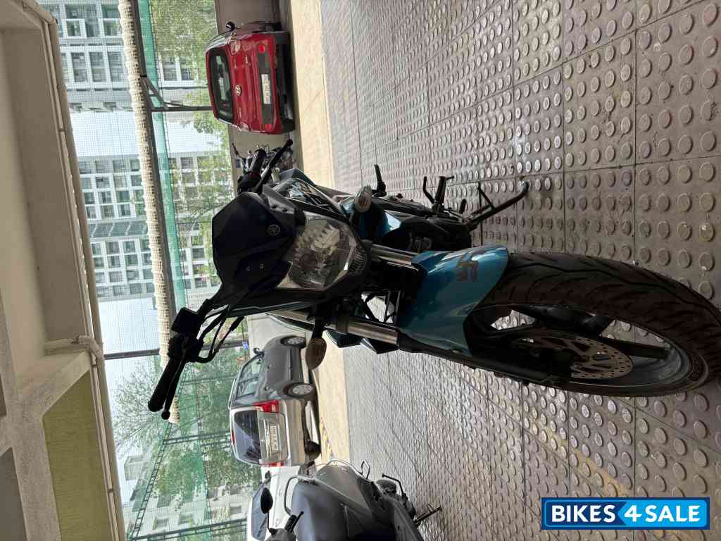 Black And Blue Yamaha FZ-S FI V2