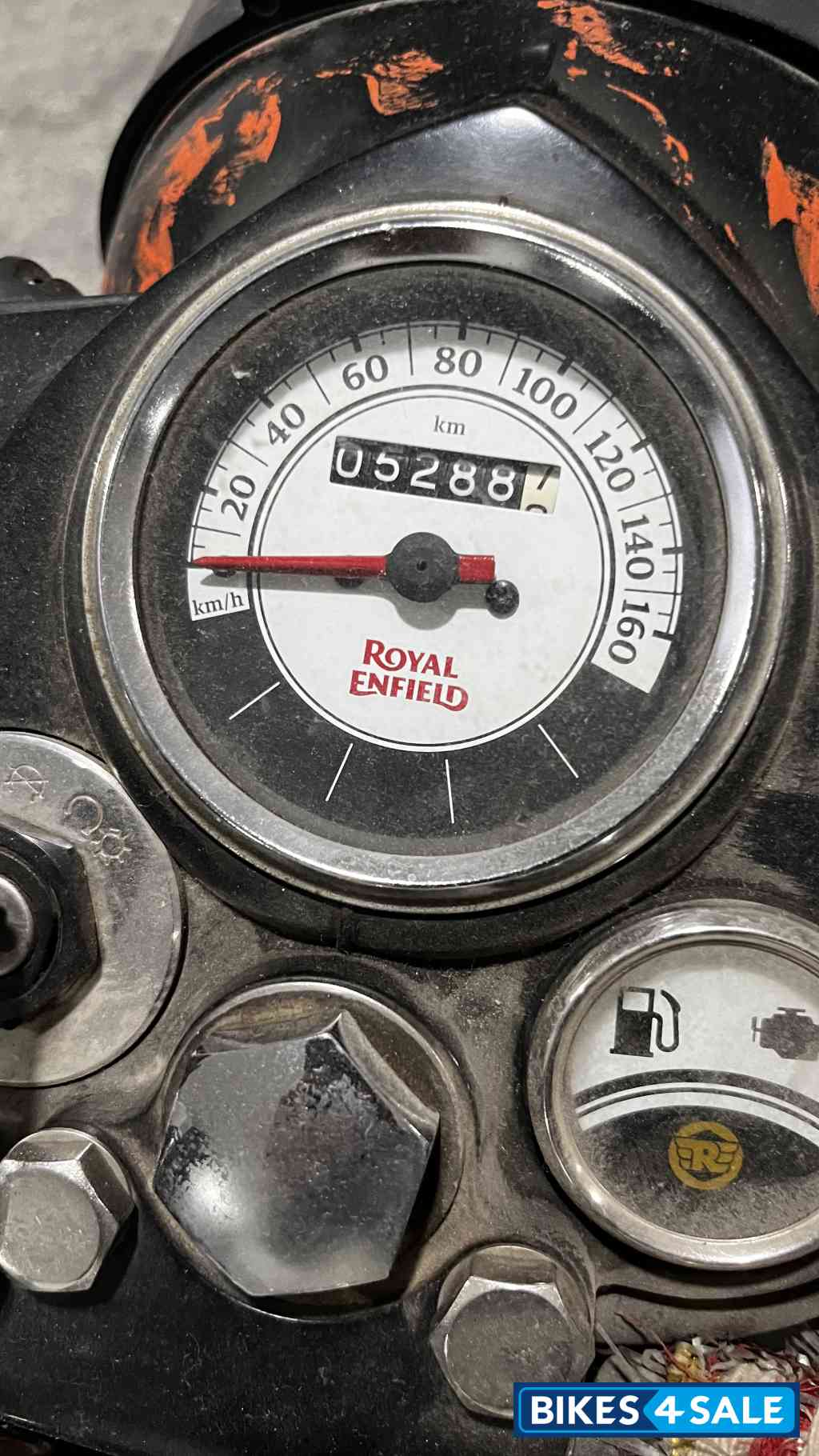 Stealth Black Royal Enfield Classic Stealth Black