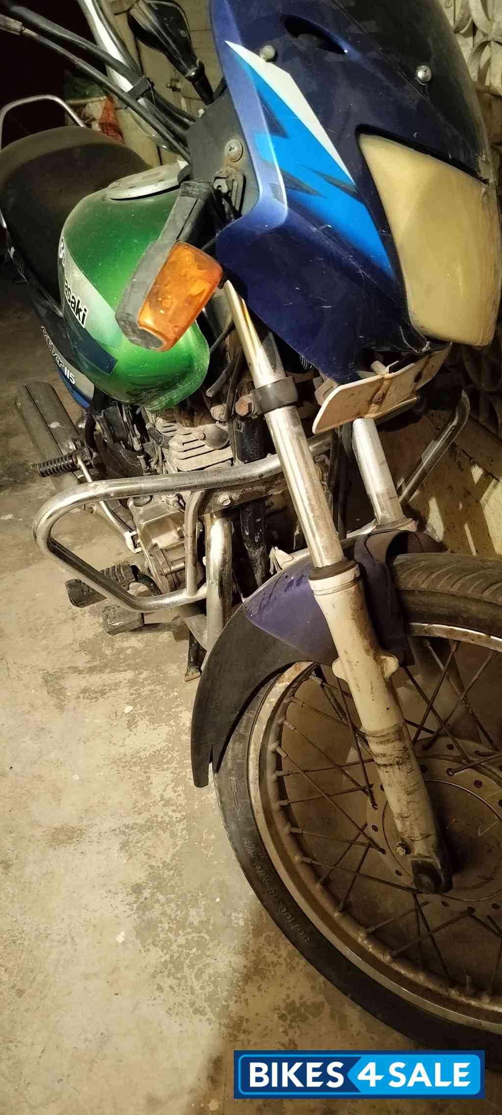 Bajaj Caliber 115