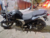 Yamaha FZ FI V2