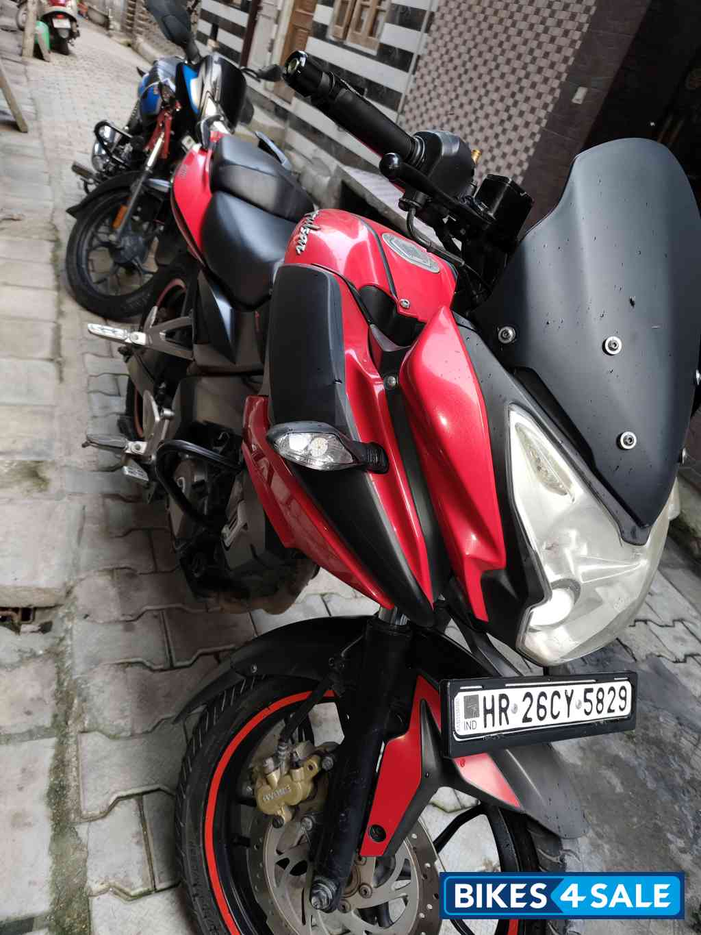 Bajaj Pulsar AS 200
