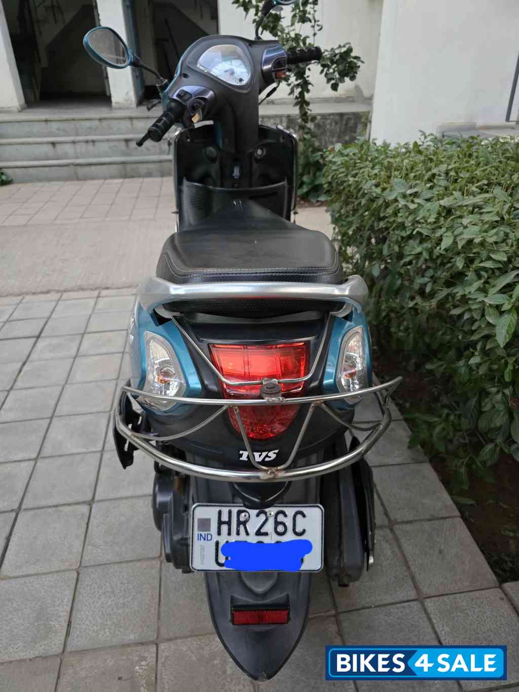 TVS Scooty Zest