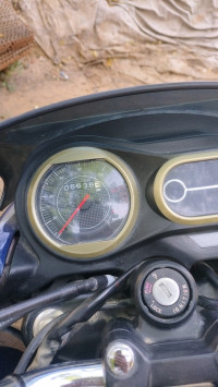 Bajaj V15