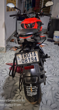 Red Bajaj Pulsar NS 200 BS6
