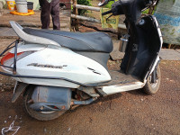 White Honda Activa 3G