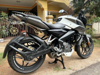 Bajaj Pulsar NS200
