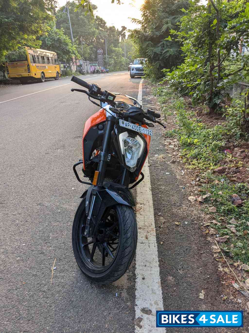 Electronic Orange KTM Duke 125 2024 Electronic Orange KTM Duke 125 2024