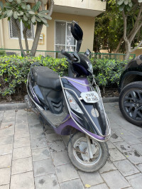 Black, Violet TVS Scooty Streak