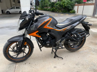 Honda CB Hornet 160R