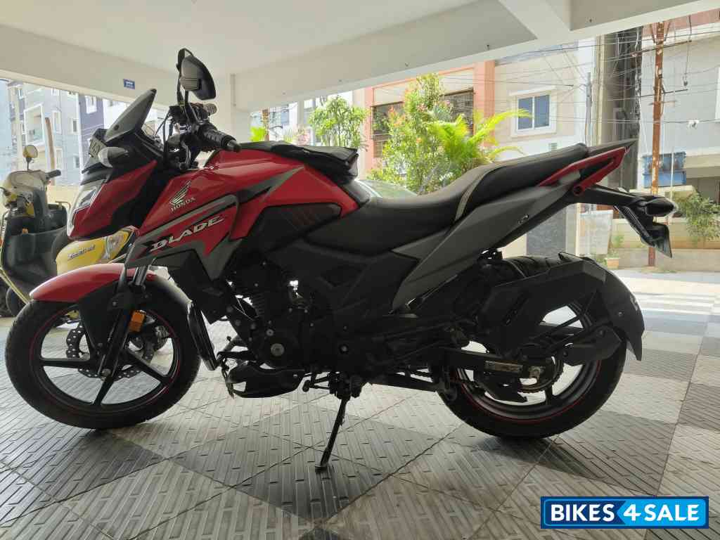 Red Honda XBlade BS6