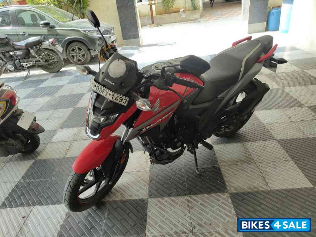 Red Honda XBlade BS6