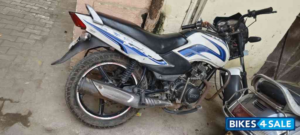 White TVS Sport