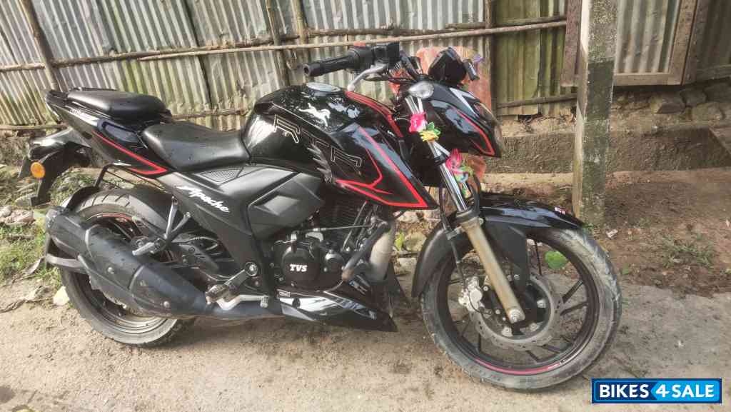 TVS Apache RTR 200 4V ABS