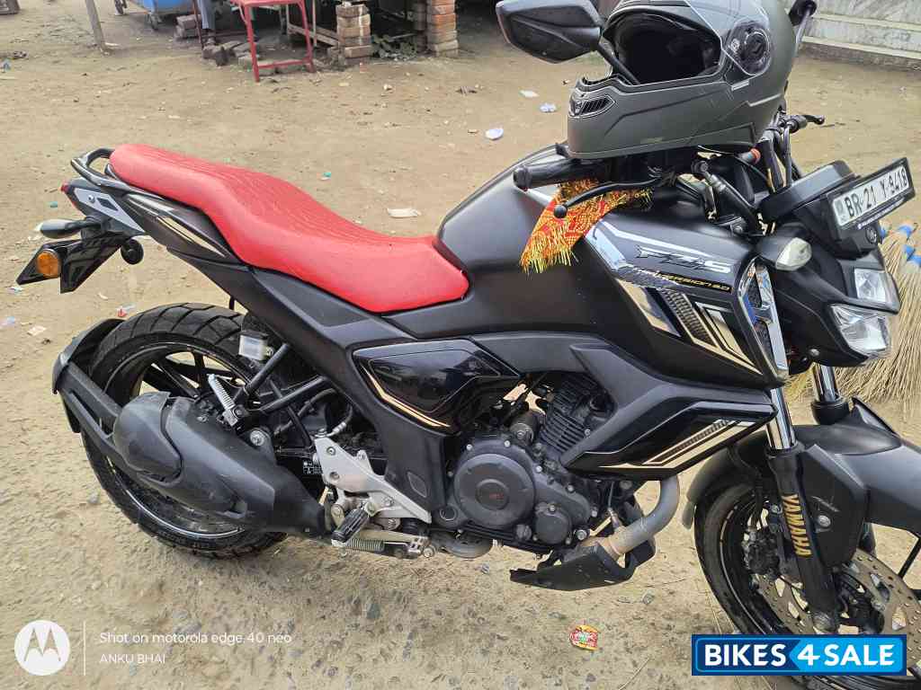 Yamaha FZ-S FI V3 Yamaha FZ-S FI V3