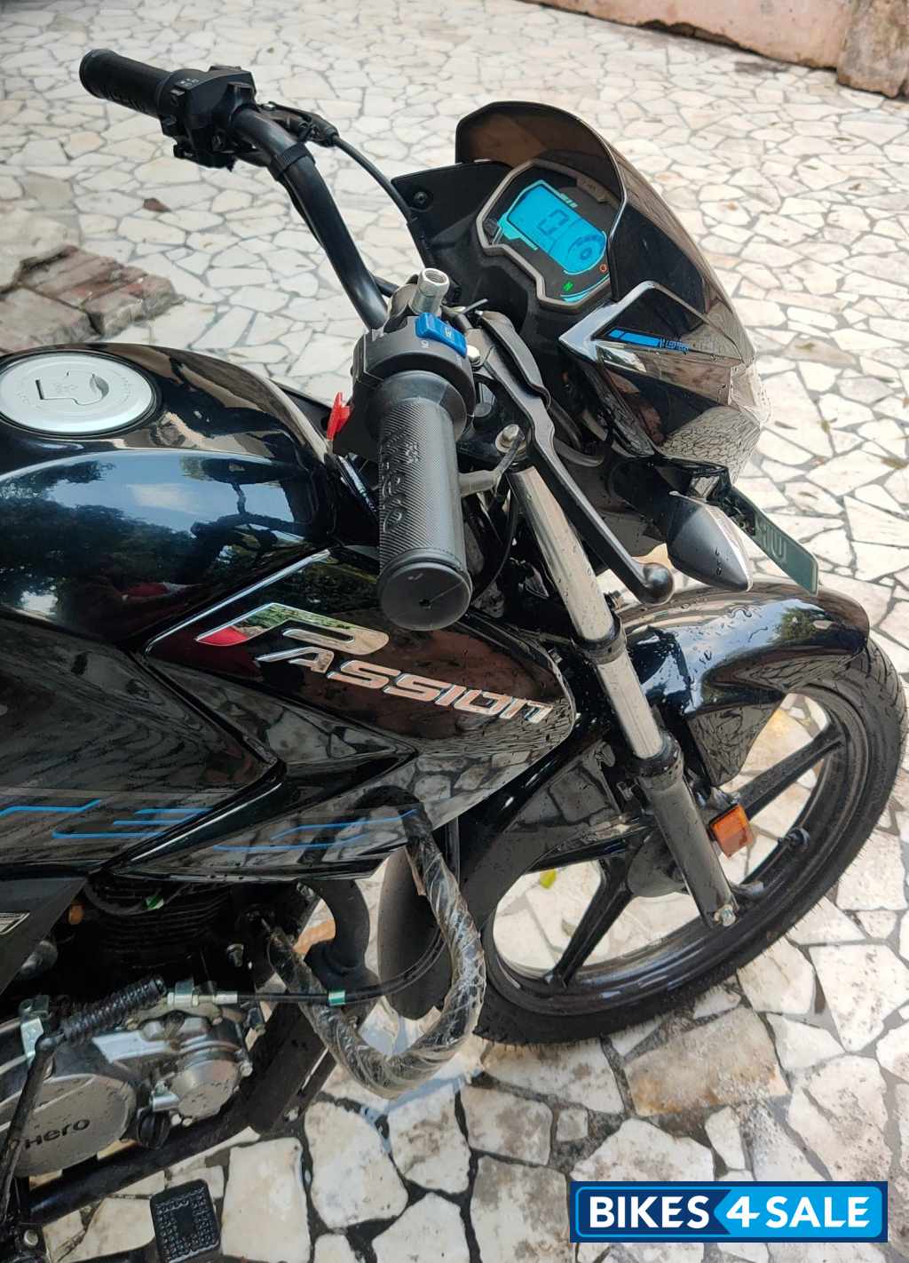 Black And Blue Hero Passion XTec