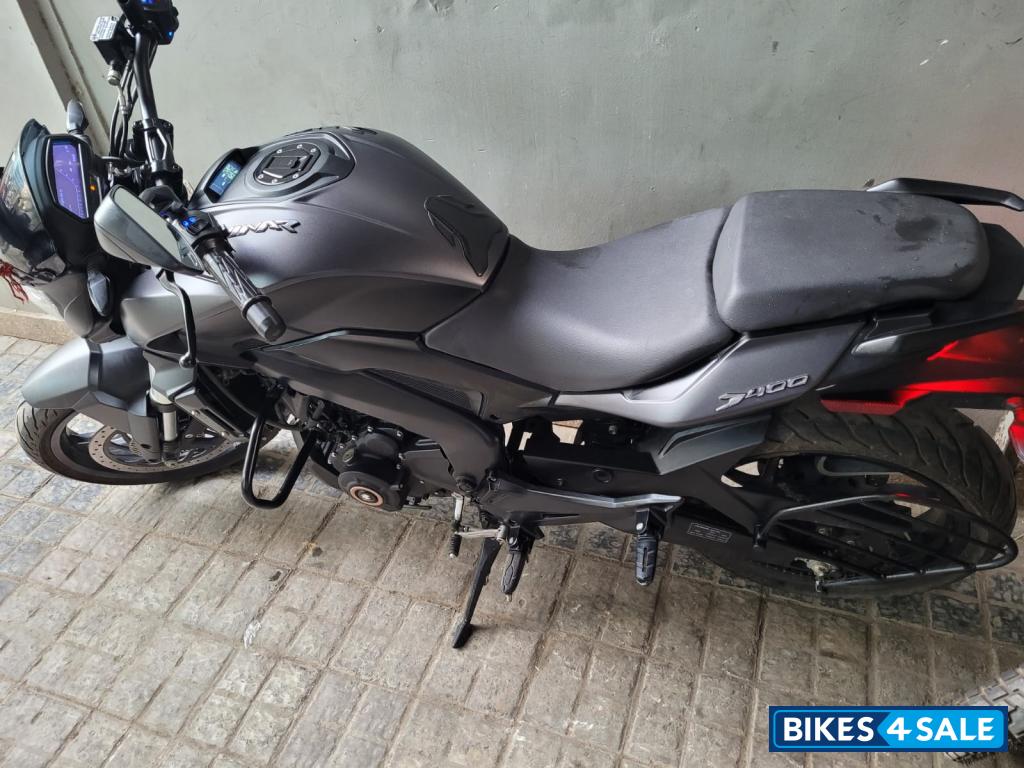 Metallic Grey Bajaj Dominar 400 ABS BS6