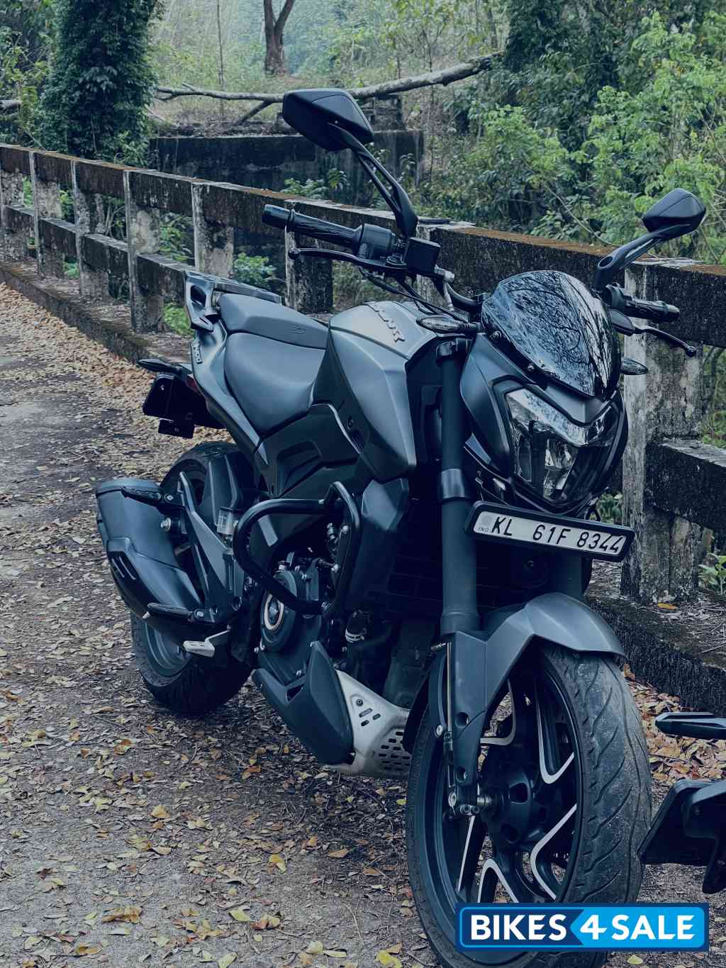 Matte Black Bajaj Dominar 400 ABS BS6