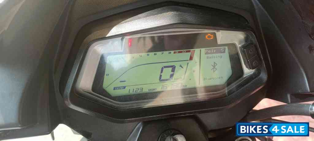 Black Hero Glamour Xtec