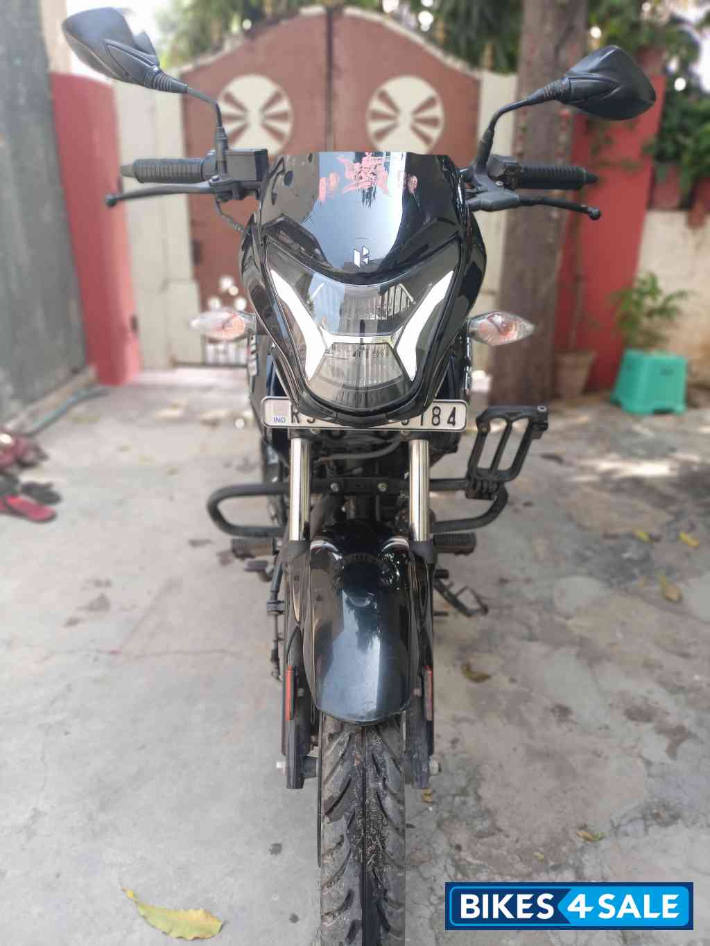 Black Hero Glamour Xtec