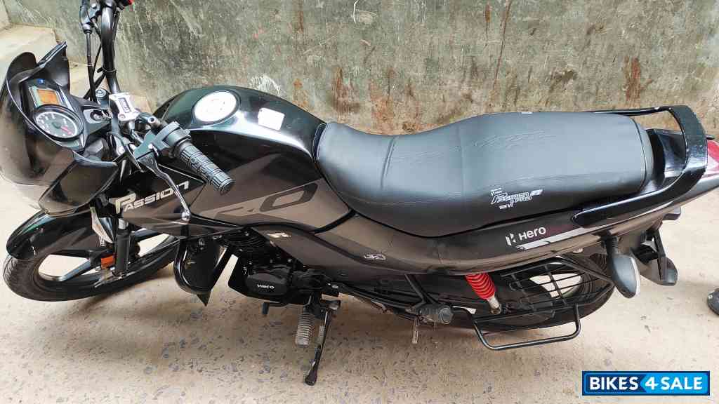 Black Hero Passion Pro BS6