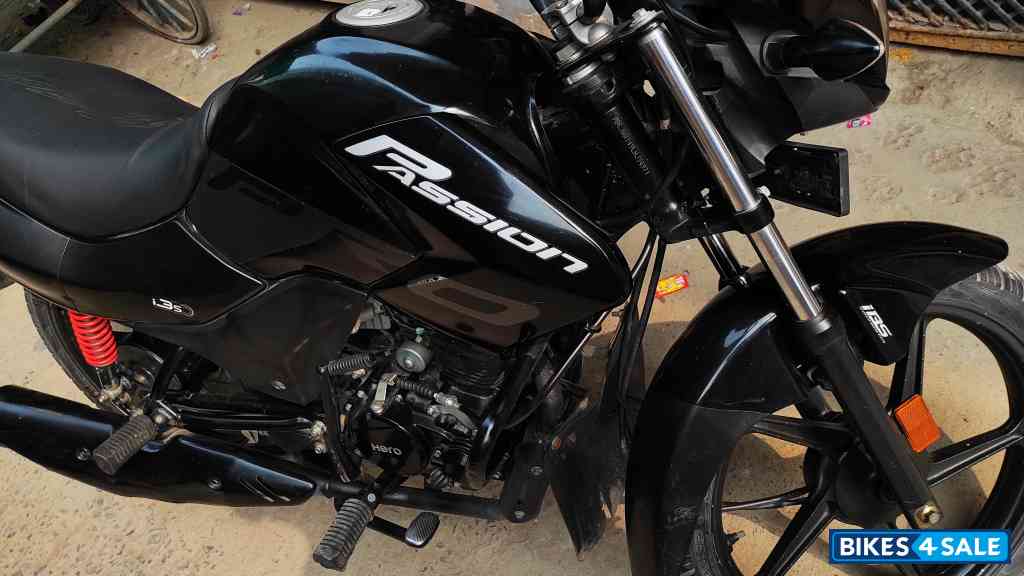 Black Hero Passion Pro BS6