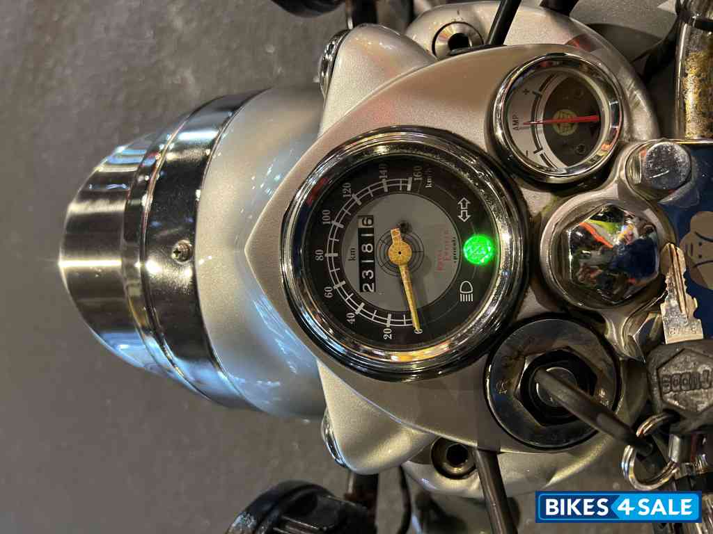 Silver Royal Enfield Bullet Electra Twinspark