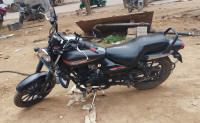 Met Black Bajaj Avenger 220 DTS-i