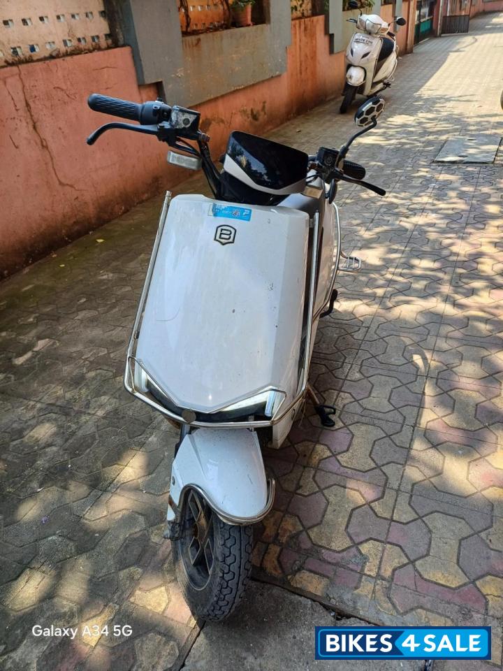 BGauss A2 Lithium Ion