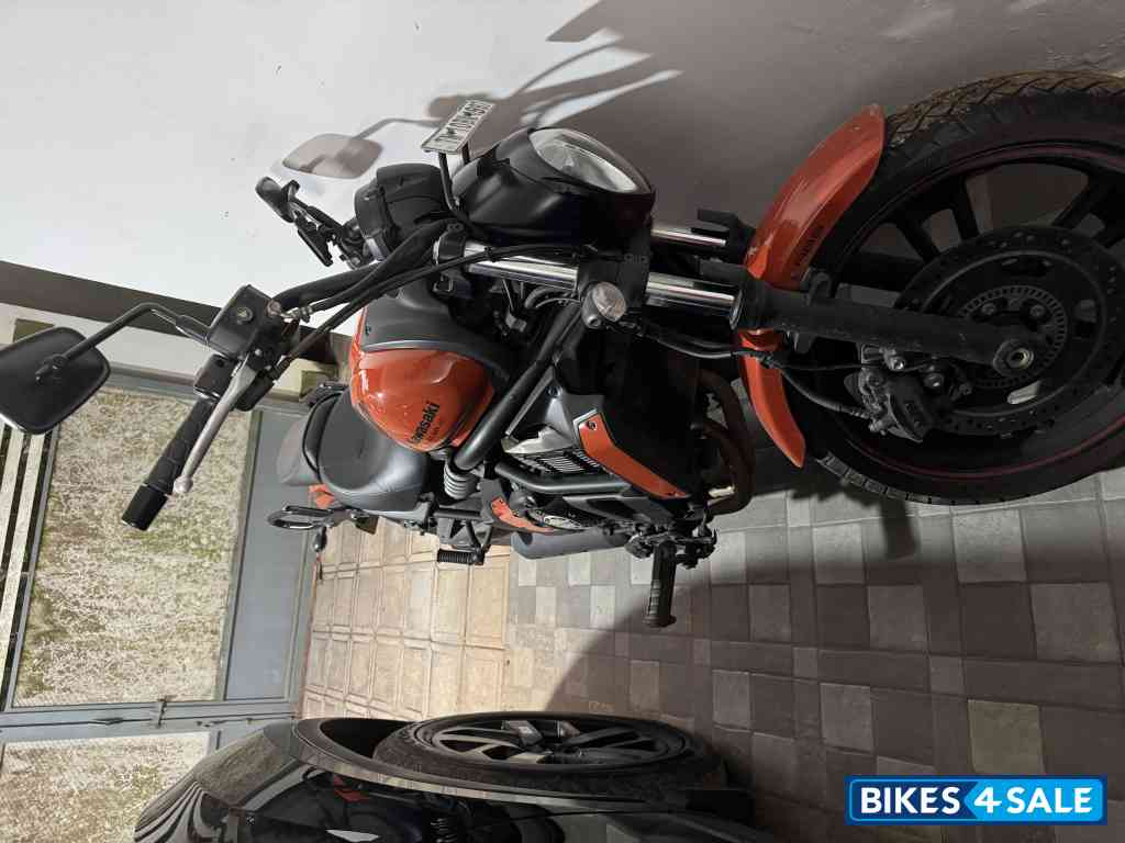 Flaming Orange Kawasaki Vulcan S 650