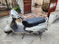 White Suzuki Access 125 Special Edition