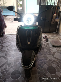 Bajaj Chetak Premium 2023 Edition