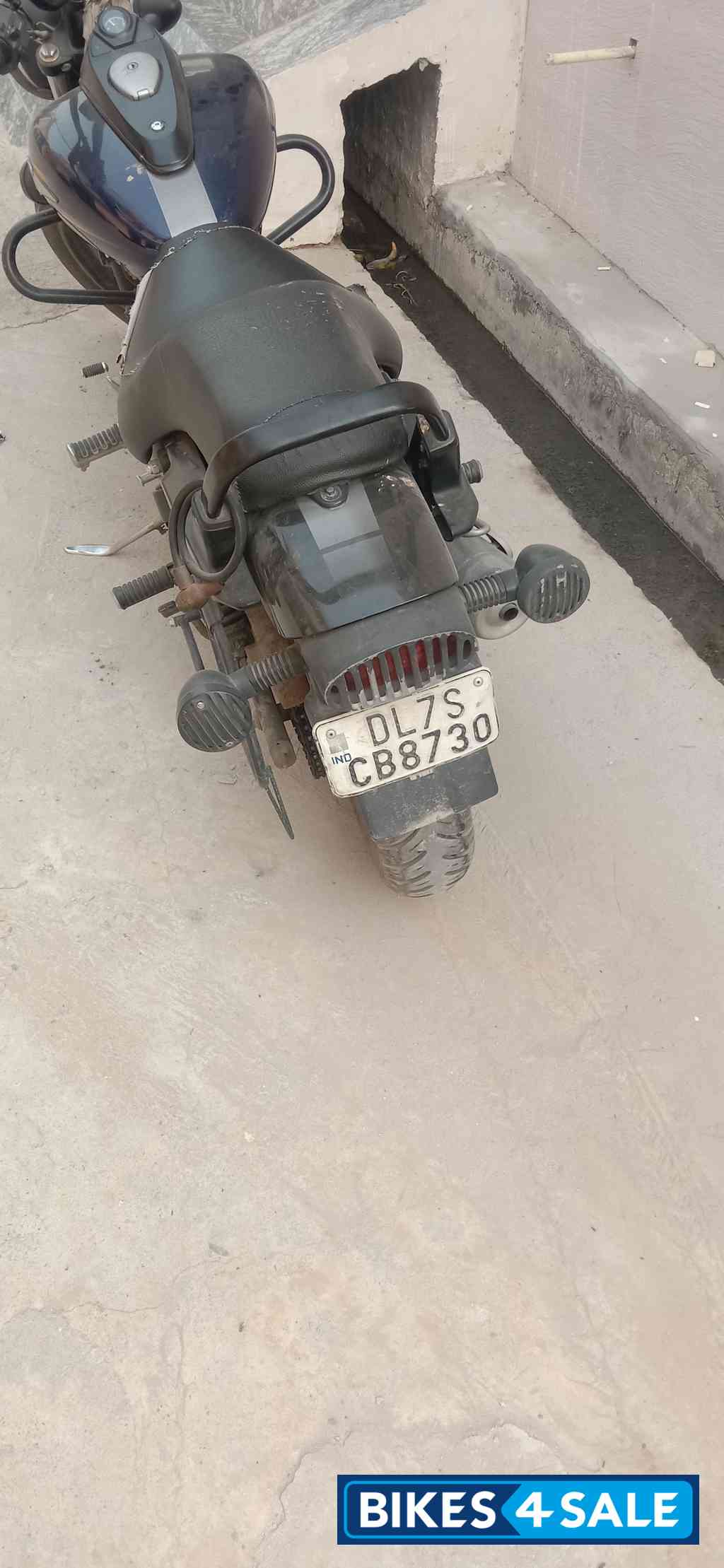 Bajaj Avenger Street 150