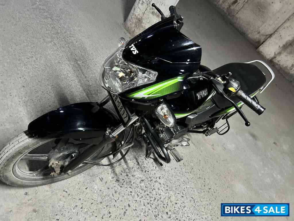 Black Green TVS Sport BS6 Black Green TVS Sport BS6