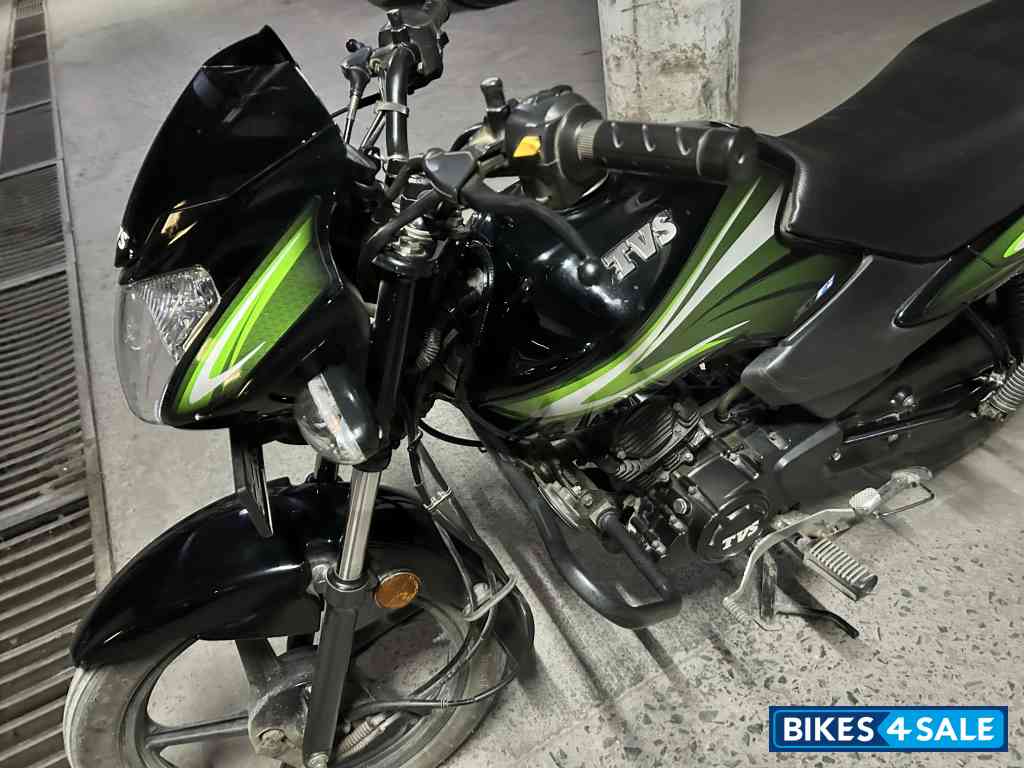 Black Green TVS Sport BS6 Black Green TVS Sport BS6
