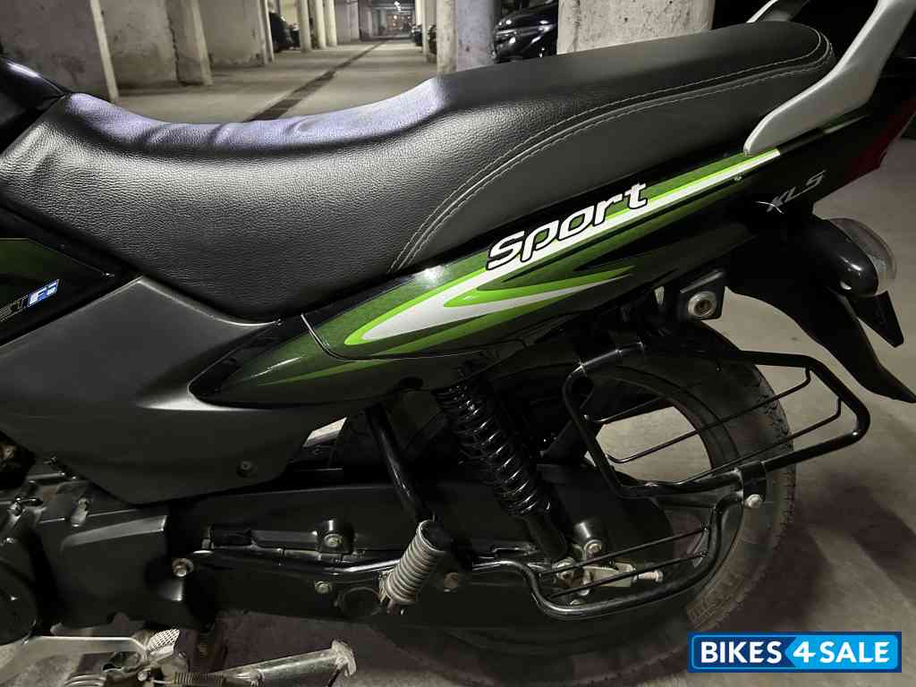 Black Green TVS Sport BS6 Black Green TVS Sport BS6