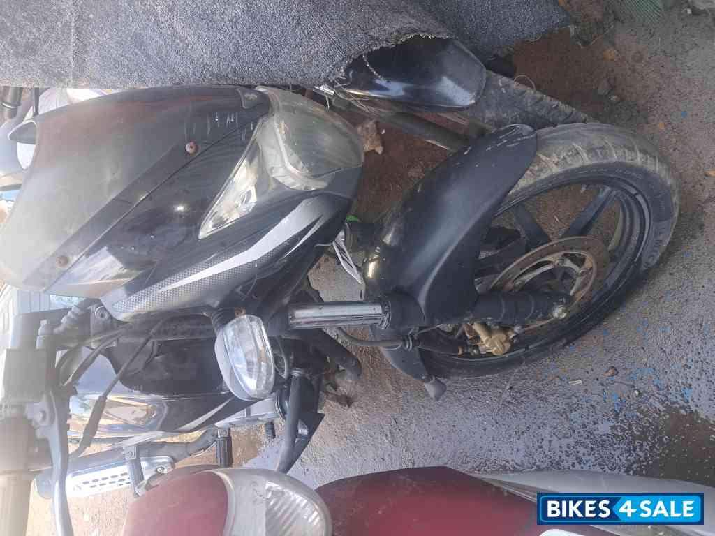 Bajaj Pulsar 180