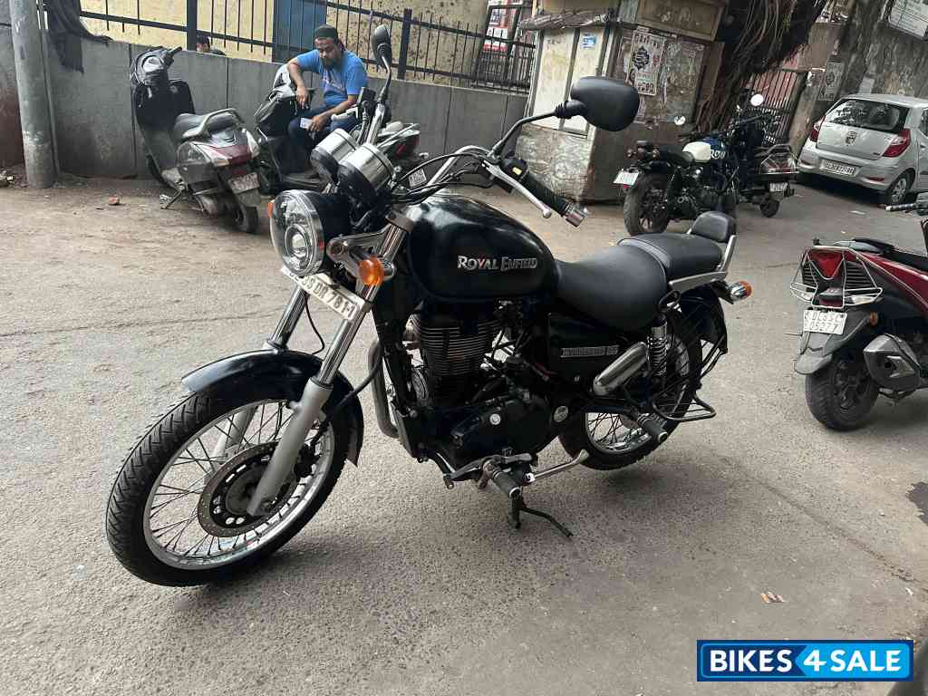 Stone Black Royal Enfield Thunderbird 500