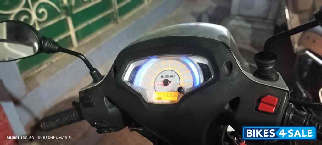 Silver Suzuki Access 125 BS6