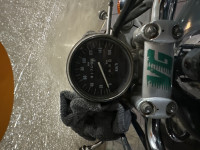 M Green Bajaj Avenger 220 DTS-i