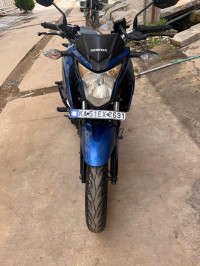 Honda CB Hornet 160R