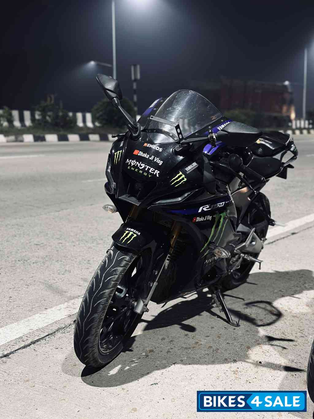 Yamaha R15M Monster Energy MotoGP Edition