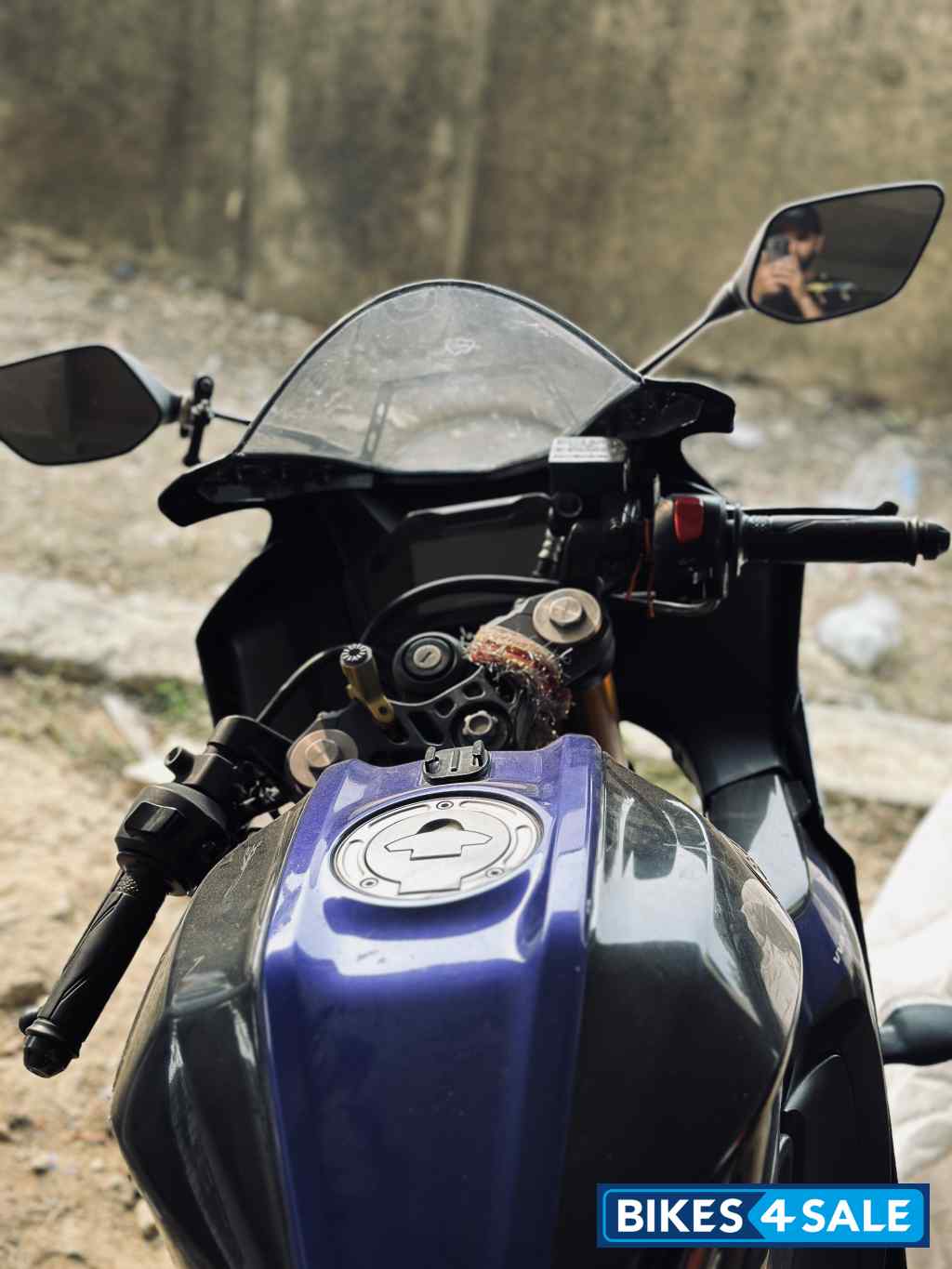 Yamaha R15M Monster Energy MotoGP Edition