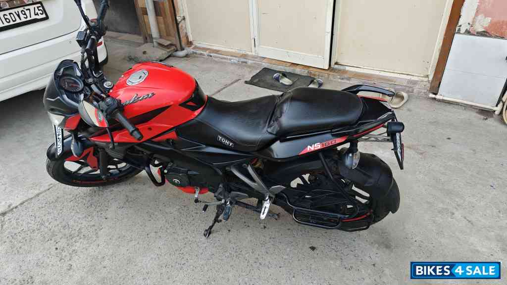 Bajaj Pulsar NS 160