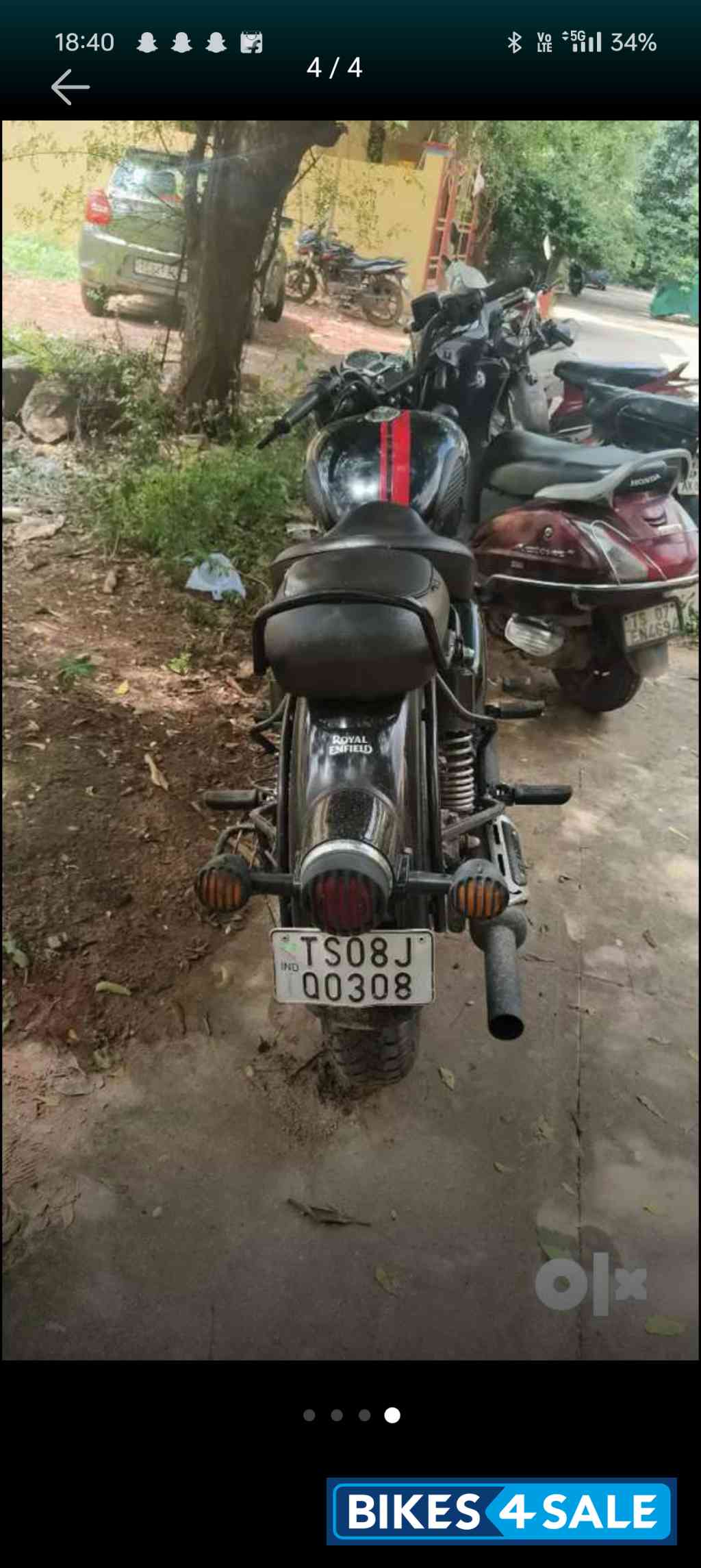 Stealth Black Royal Enfield Classic Stealth Black