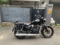 Black Royal Enfield Meteor 350 Stellar